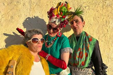 Presentadores: Marta Sitjà, Nocherele i Patri Coronas